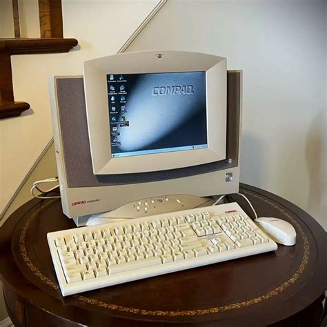Compaq Presario 3060 – Retro Viator.